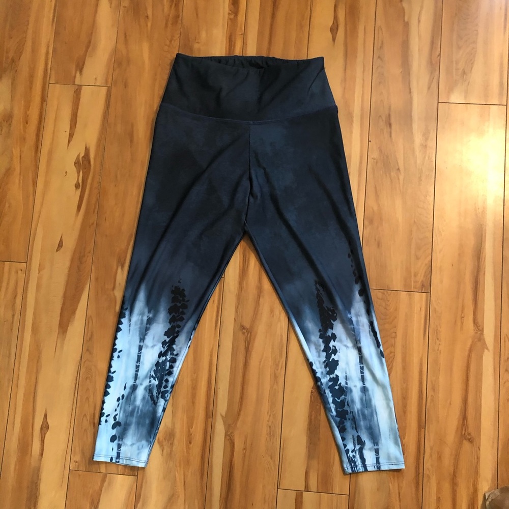 Blue onzie leggings size 1x